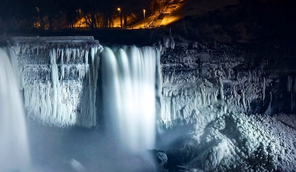 Buracejici Nadhera Niagarske Vodopady Cestujeme Svetem